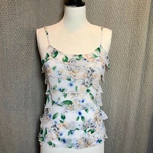 5/$25 White House Black Market Ruffle Floral Cam…